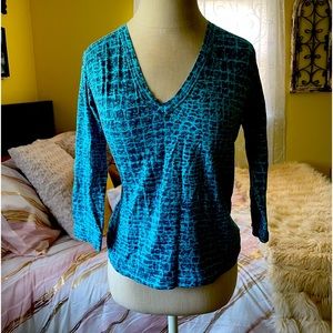 Karen Kane shirt size M